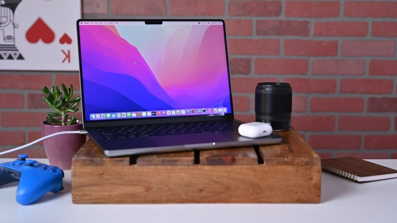 Apple Launches M4-Powered MacBook Pro Models in Space Black